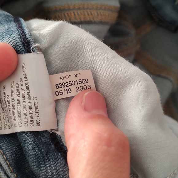 💙 EUC American Eagle Ladie's Next Level Stretch Curvy Highest Rise Jeggings, 4R - Picture 9 of 14